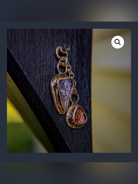 High Noon Handmade Jewelry - Gently used High Noon Handmade Tanagra charm w tanzanite and garnet in yg 💙💜🧡❤️